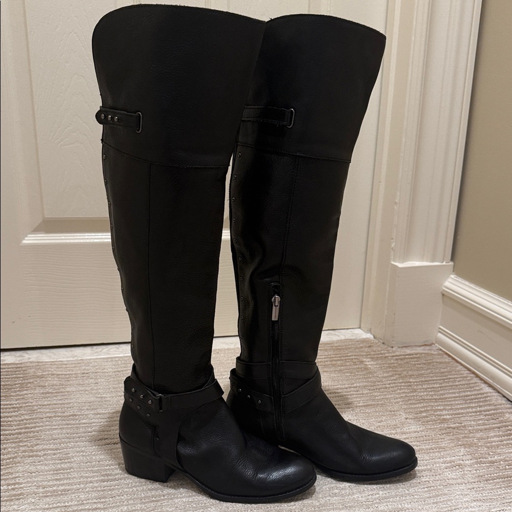 Black Knee-High Women's Boots